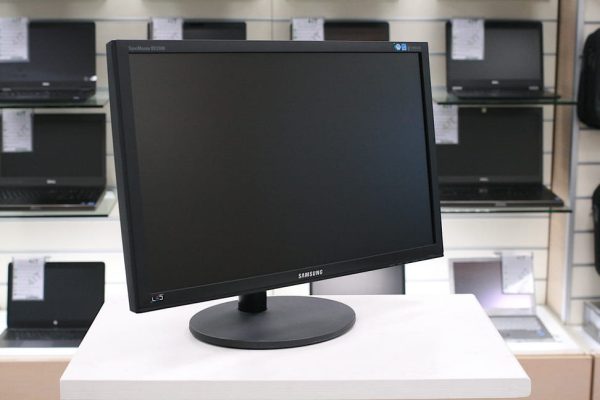 مانیتور استوک samsung BX2240 سایز 22 اینچ - Image 3